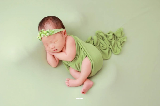 新安宝宝多大可以不用拍嗝